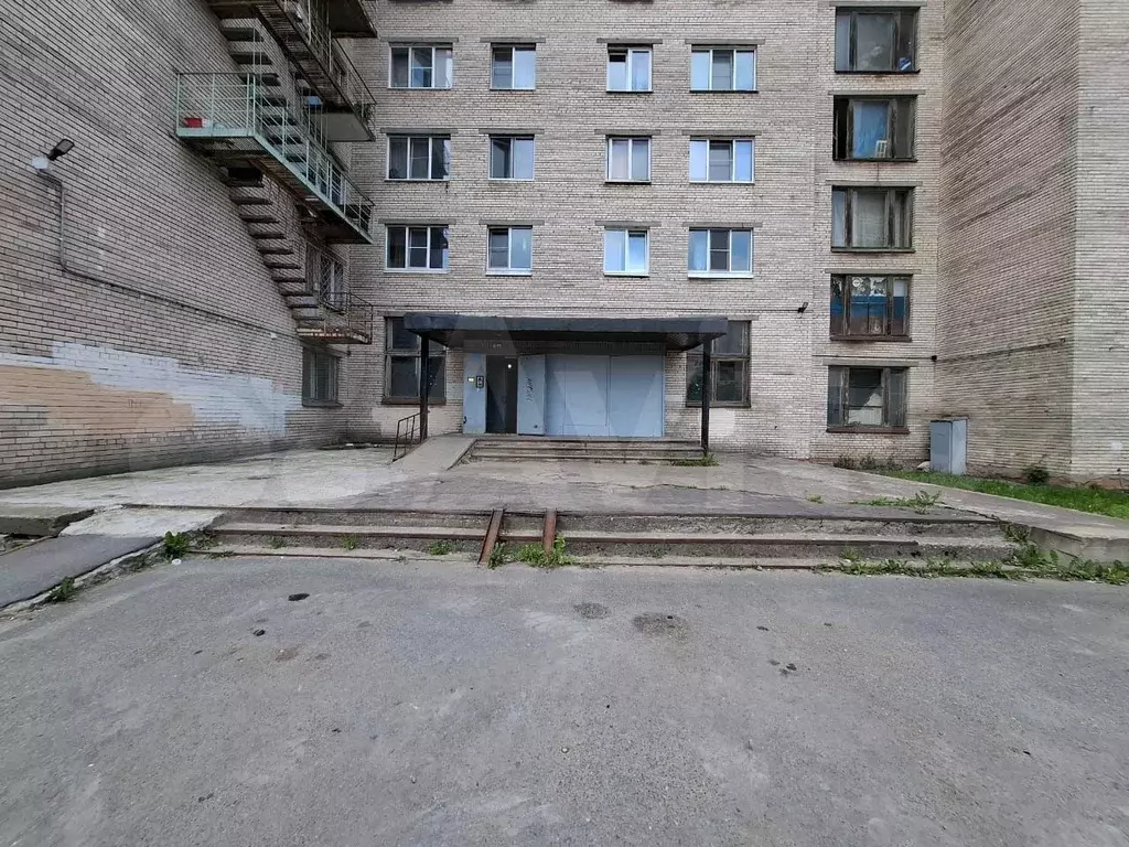 Комната 13 м в 8-к., 5/9 эт. - Фото 1