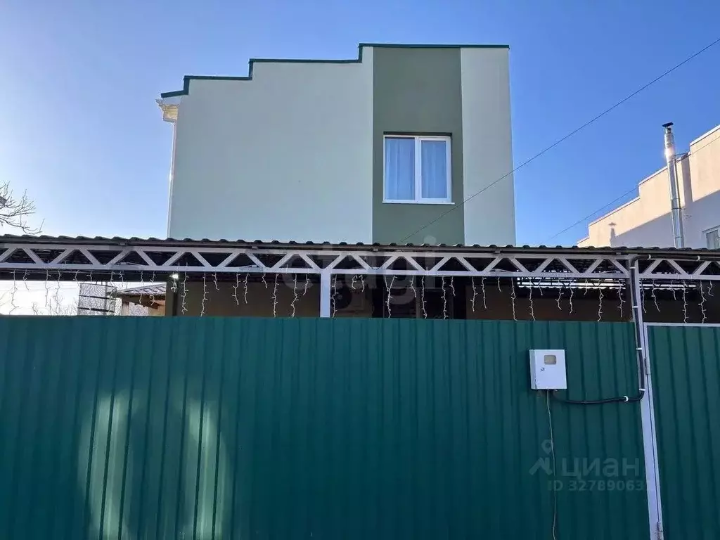 Дом в Крым, Сакский район, Суворовское с/пос, Заводское СПК ул. ... - Фото 2