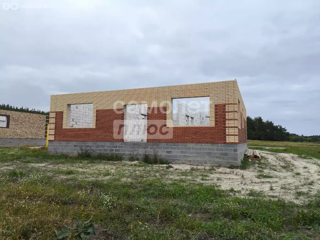 Дом в Октябрьский район, Черницынский сельсовет, село Черницыно (115 ... - Фото 1