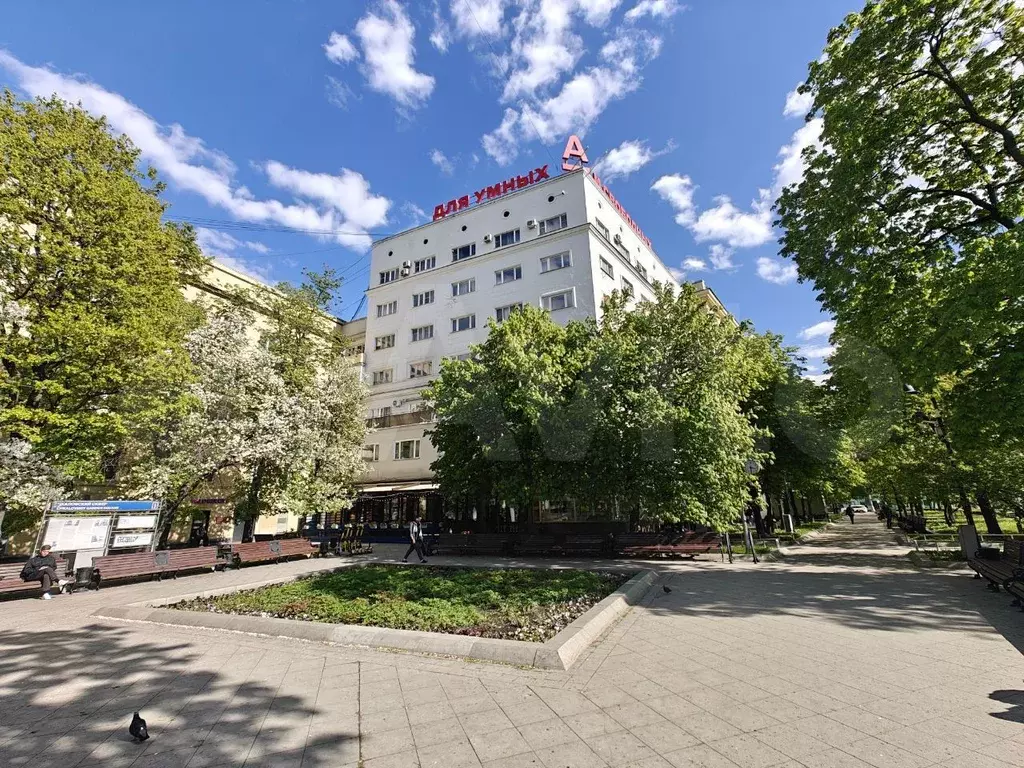 Комната 15,5 м в 3-к., 2/7 эт. - Фото 0