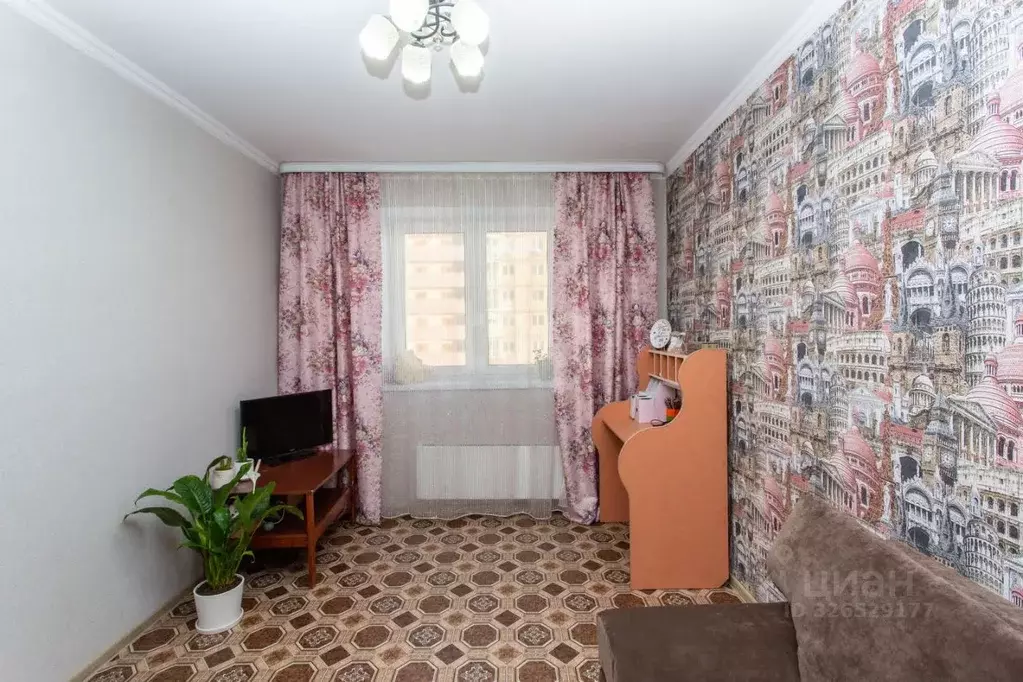 1-к кв. Тюменская область, Тобольск 15-й мкр, 35 (34.5 м) - Фото 1