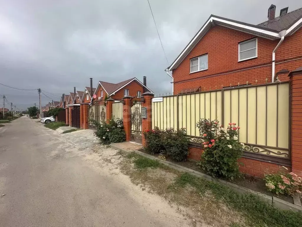 Таунхаус в Воронежская область, Новоусманский район, Отрадненское ... - Фото 1