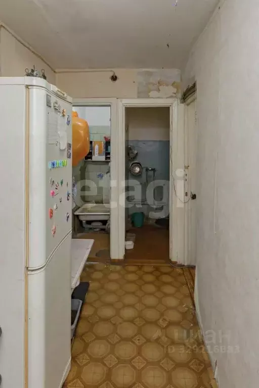 Комната Тюменская область, Тюмень ул. 30 лет Победы, 142 (42.5 м) - Фото 1