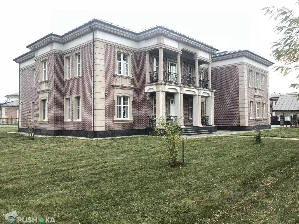 Коттедж в Московская область, Одинцовский городской округ, д. Жуковка, ... - Фото 2