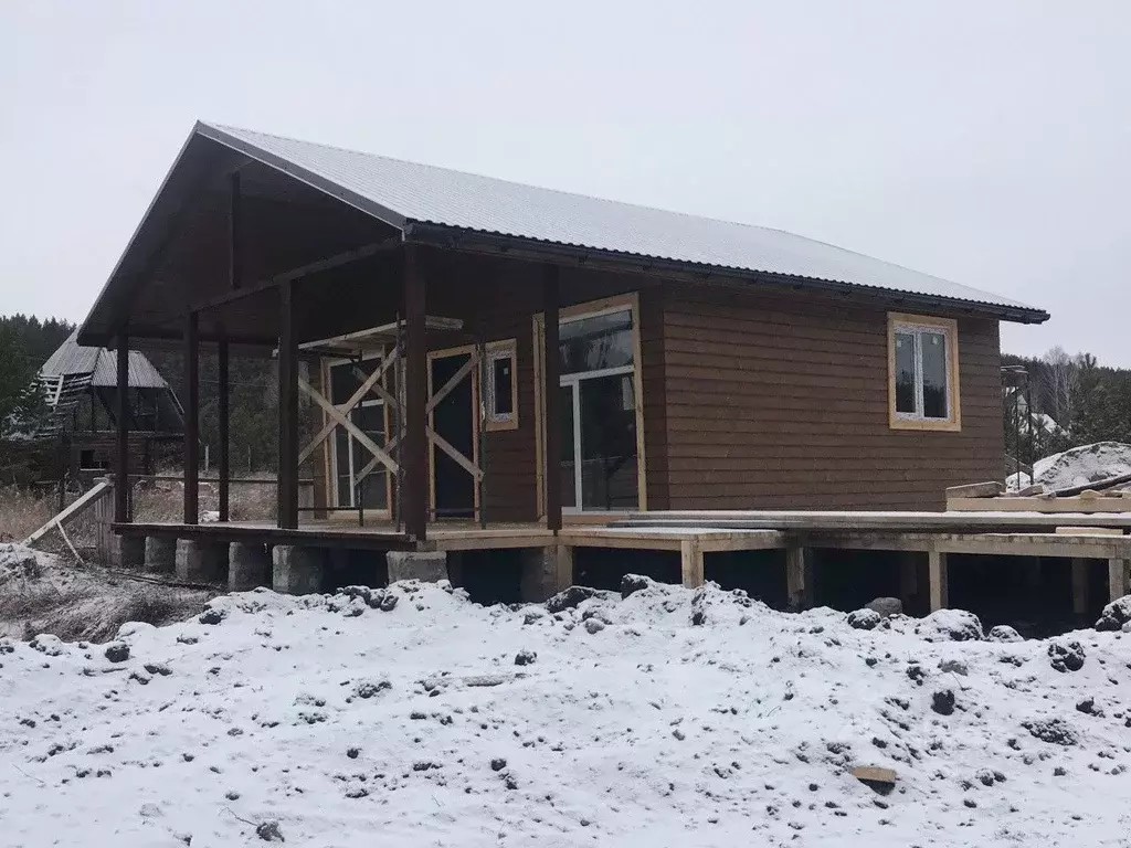 Дом в Свердловская область, Каменский городской округ, д. Бекленищева ... - Фото 0