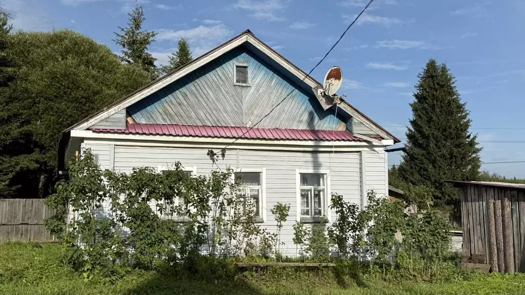 Дом в Кировская область, Слободской район, Бобинское с/пос, д. Заборье ... - Фото 1