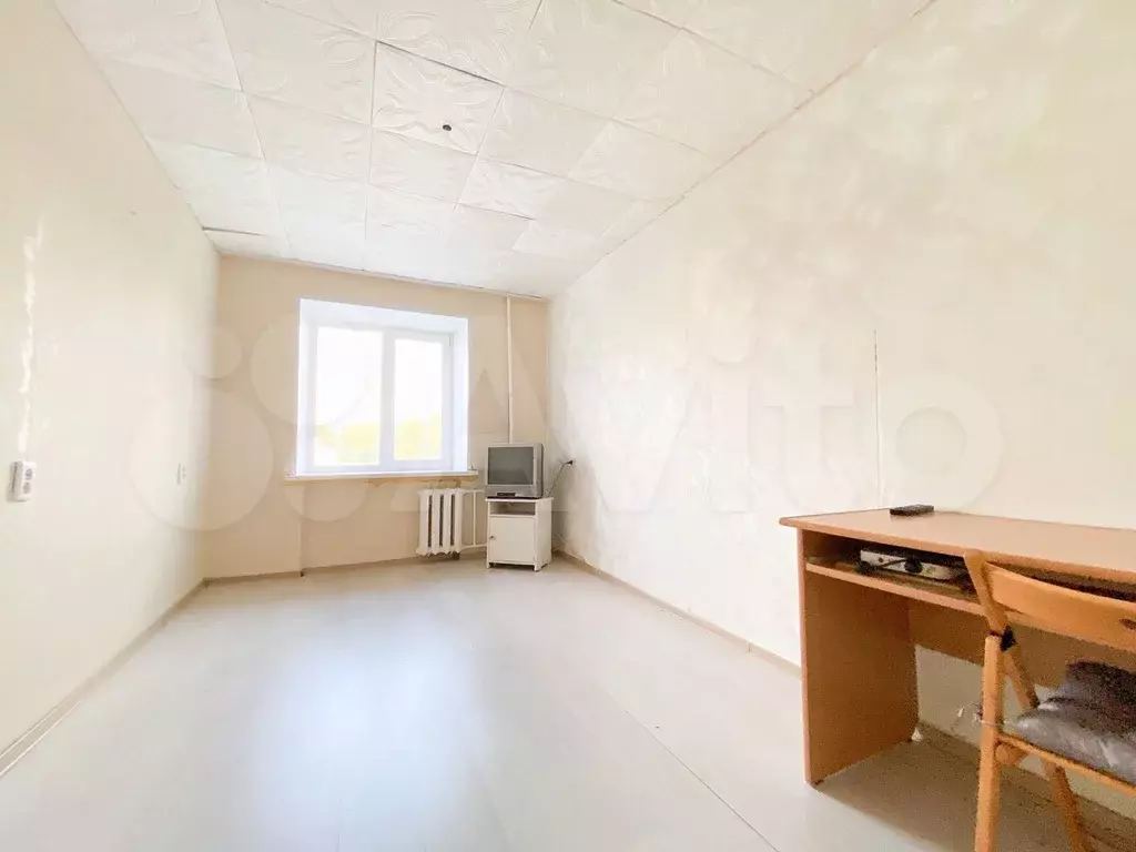 Комната 11,7 м в 4-к., 5/9 эт. - Фото 0