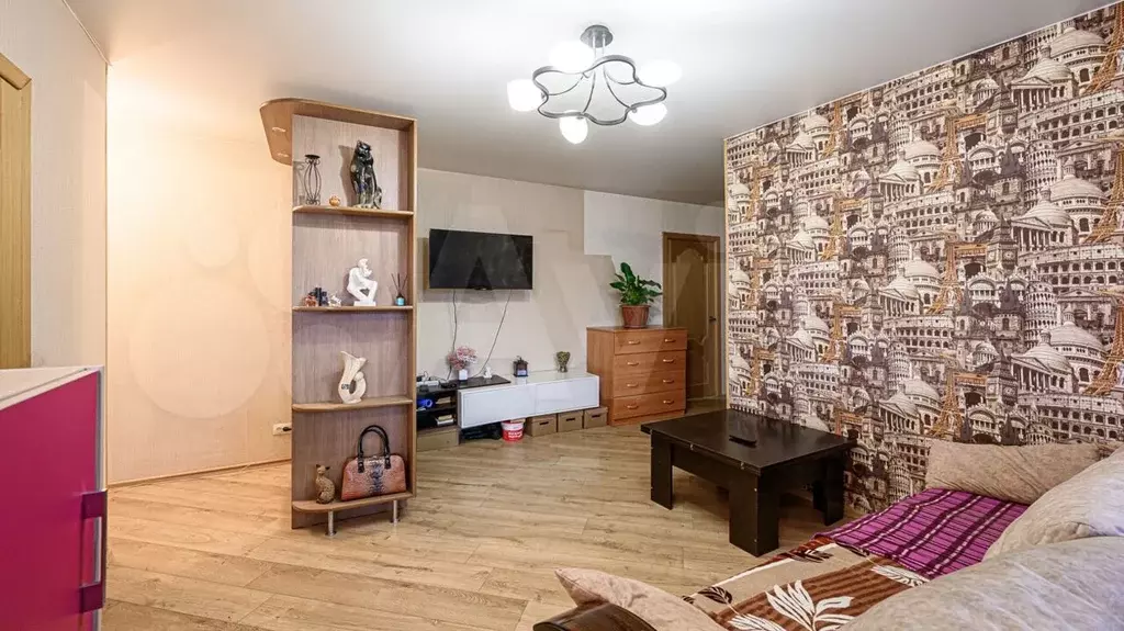 3-к. квартира, 60 м, 5/5 эт. - Фото 1