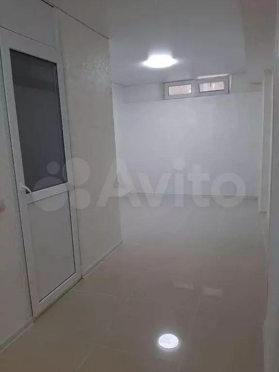 Комната 21м в 1-к, 1/13эт. - Фото 0