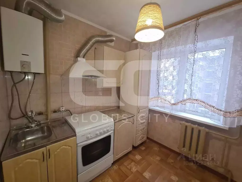2-к кв. Брянская область, Брянск ул. Володарского, 60А (44.7 м) - Фото 0