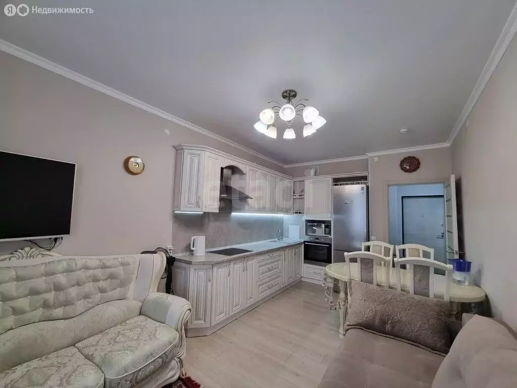 1-комнатная квартира: Тобольск, 15-й микрорайон, 17 (42 м) - Фото 2