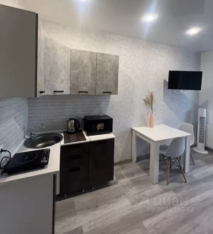 1-к кв. Приморский край, Владивосток ул. Зеленый Бульвар, 19 (25.0 м) - Фото 2