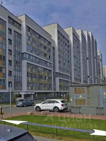 Гараж в Санкт-Петербург ул. Среднерогатская, 13к1 (13 м) - Фото 1
