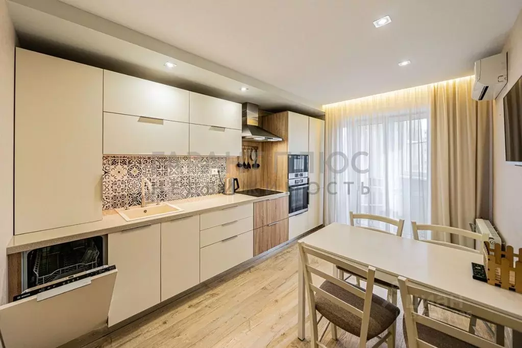 3-к кв. Липецкая область, Липецк ул. Е.И. Замятина, 2 (112.0 м) - Фото 1