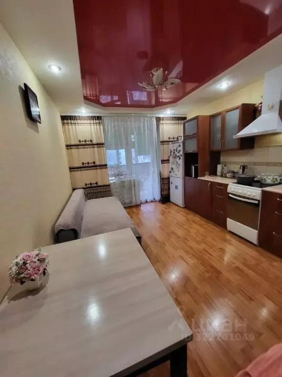 1-к кв. Кировская область, Киров ул. Сурикова, 52 (52.0 м) - Фото 1