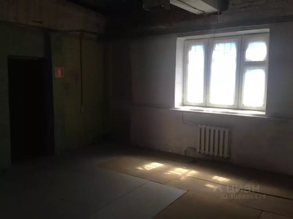 Помещение свободного назначения в Калужская область, Калуга Азаровская ... - Фото 2