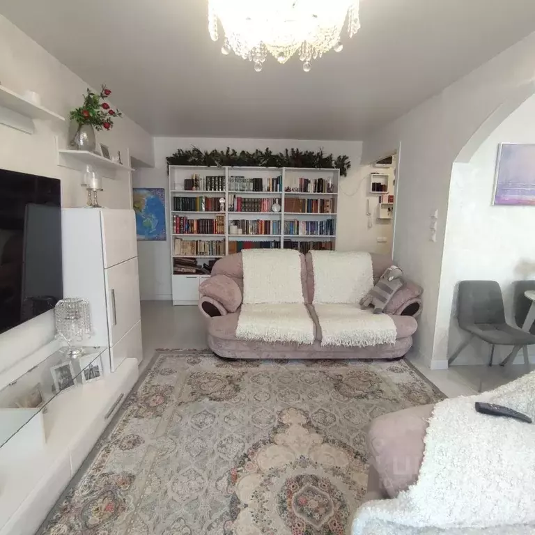 3-к кв. Пермский край, Пермь ул. Богдана Хмельницкого, 52 (56.6 м) - Фото 2