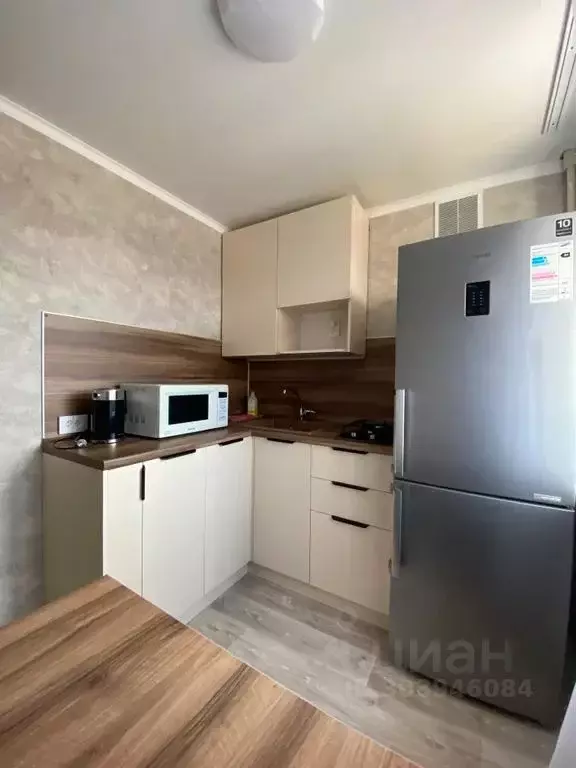 2-к кв. Татарстан, Нижнекамск просп. Химиков, 52 (44.0 м) - Фото 1