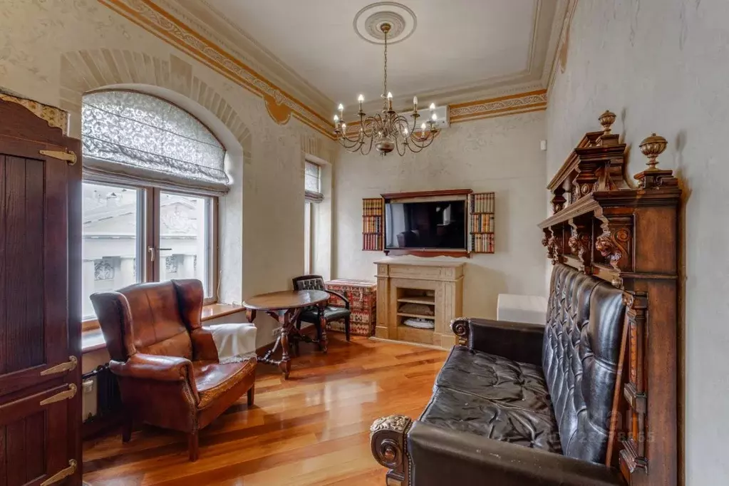 3-к кв. Москва ул. Пречистенка, 29 (122.3 м) - Фото 2