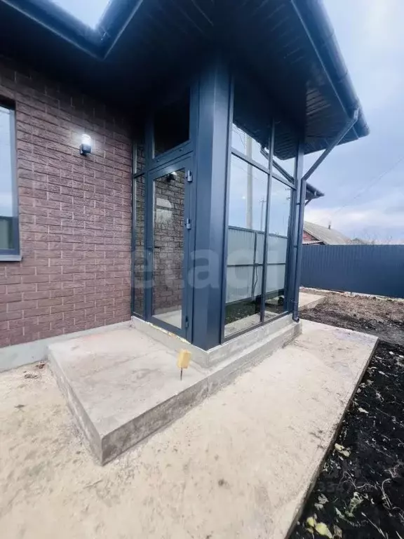 Дом в Саратовская область, Энгельс проезд 3-й Студенческий, 18 (120 м) - Фото 2