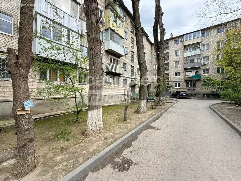 3-комнатная квартира: Волгоград, улица 64-й Армии, 77 (56.5 м) - Фото 1