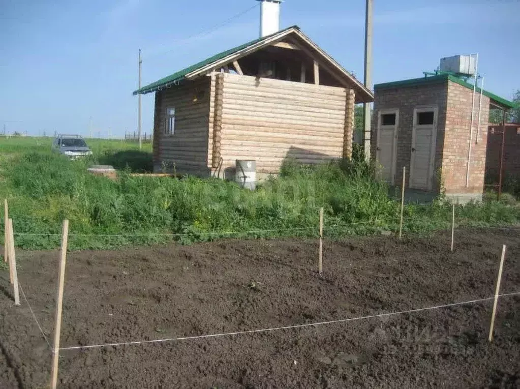 Дом в Ростовская область, Неклиновский район, Новобессергеневское ... - Фото 1