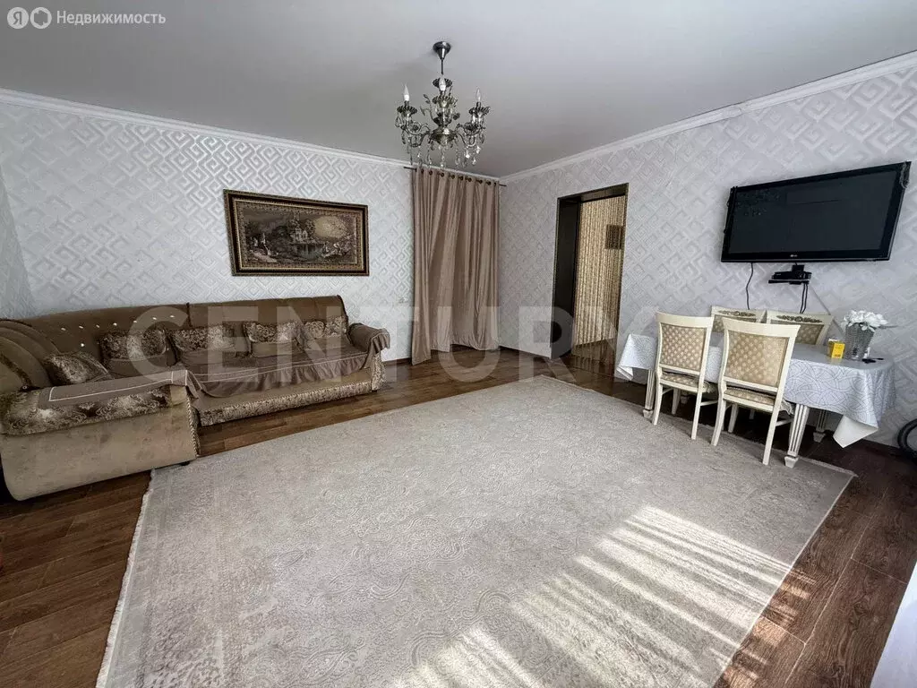 Дом в село Новый Хушет, улица Кайтуева, 26В (100 м) - Фото 1