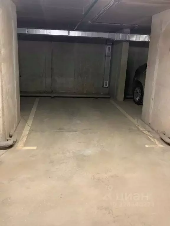 Гараж в Московская область, Одинцовский городской округ, с. Ромашково ... - Фото 1