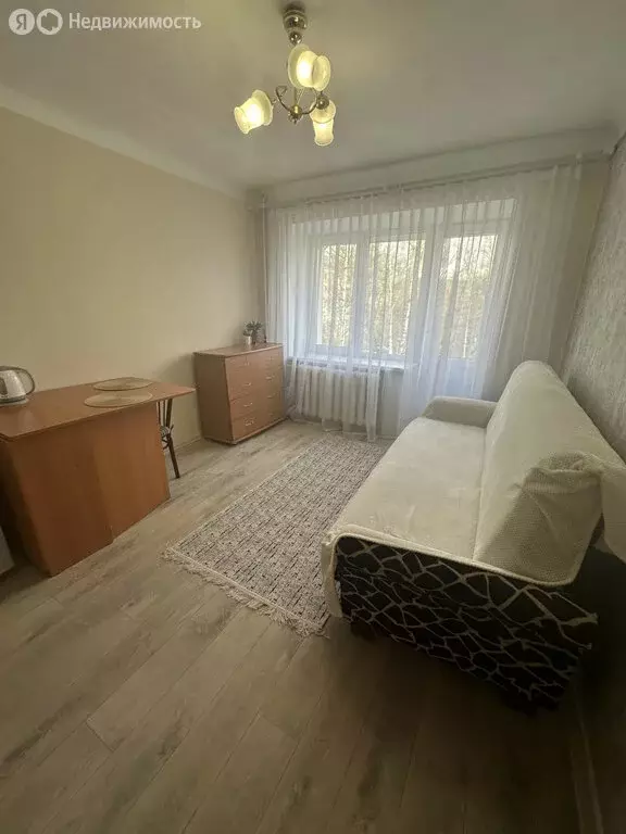 1к в 5-комнатной квартире (16.7 м) - Фото 1