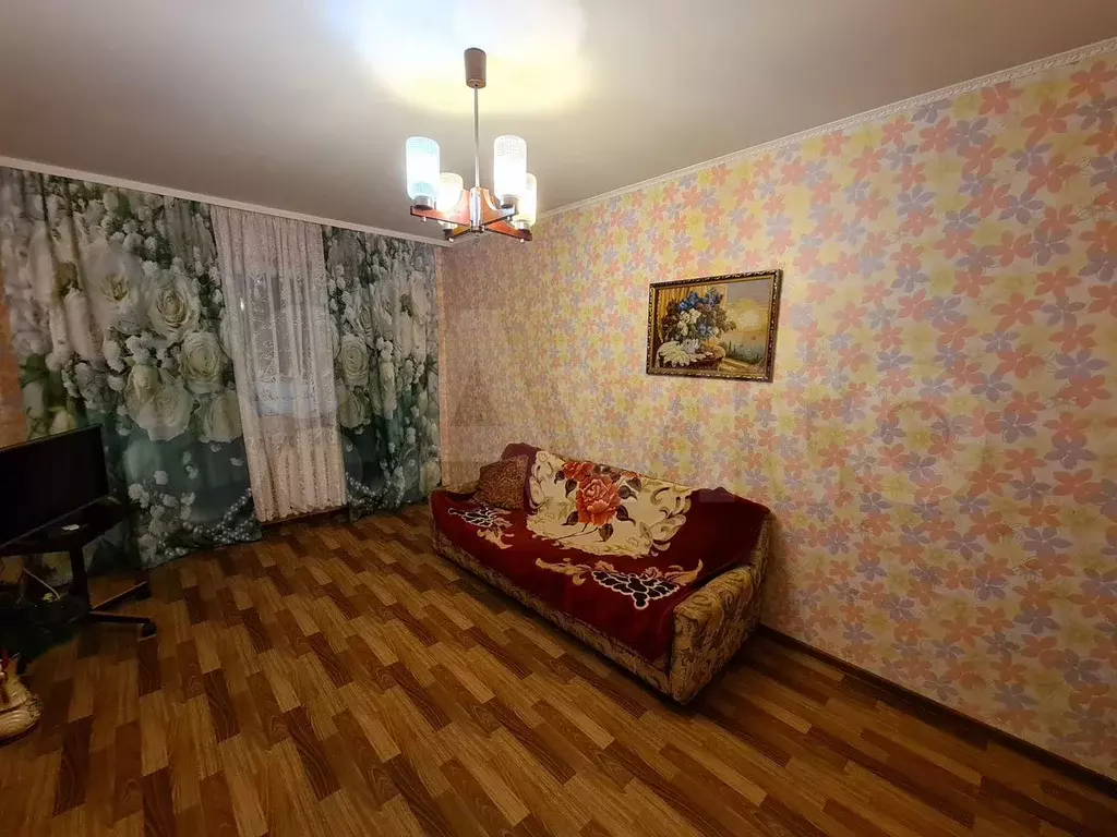 1-к. квартира, 48 м, 1/9 эт. - Фото 0