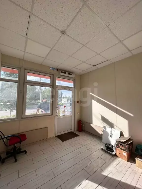 Торговая площадь в Коми, Усинск ул. Нефтяников, 40/1 (13 м) - Фото 2