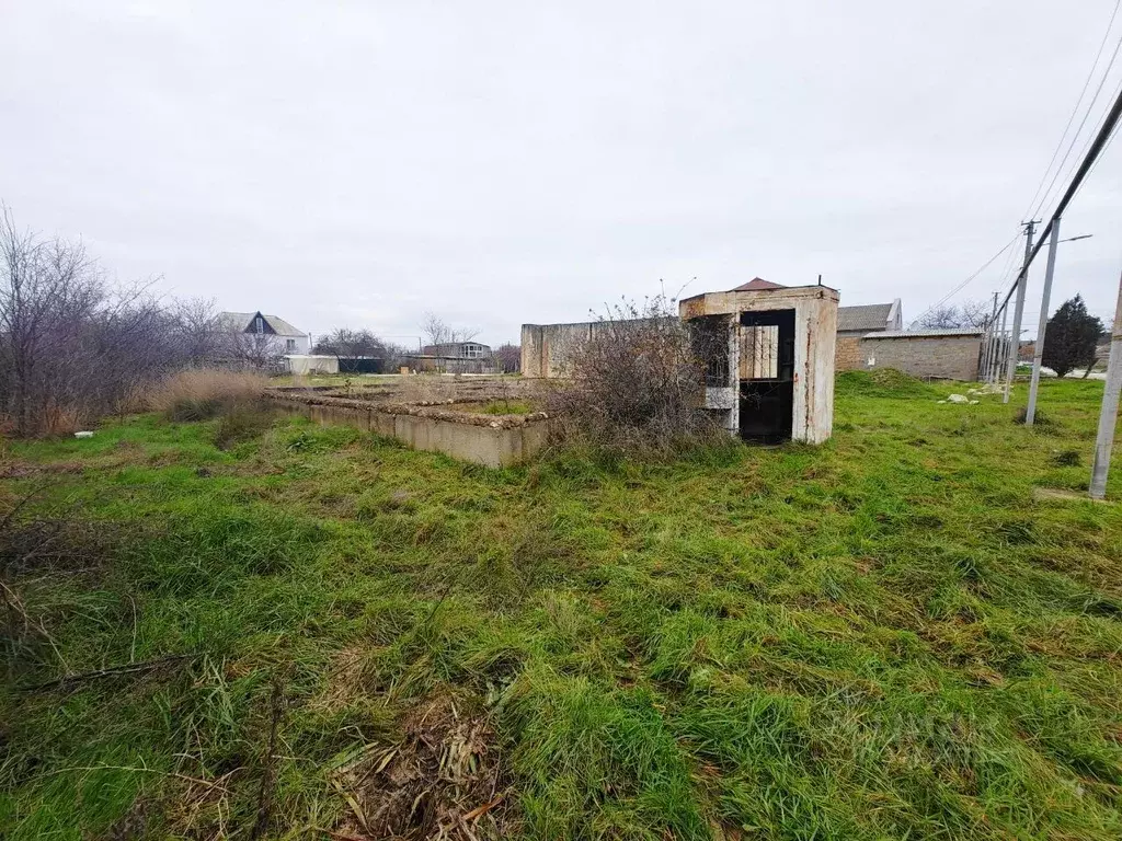 Участок в Севастополь с. Полюшко, ул. Луговая, 35 (8.8 сот.) - Фото 1