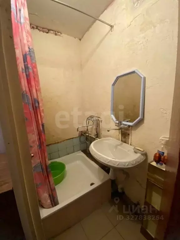 2-к кв. Ростовская область, Мясниковский район, с. Чалтырь ... - Фото 2