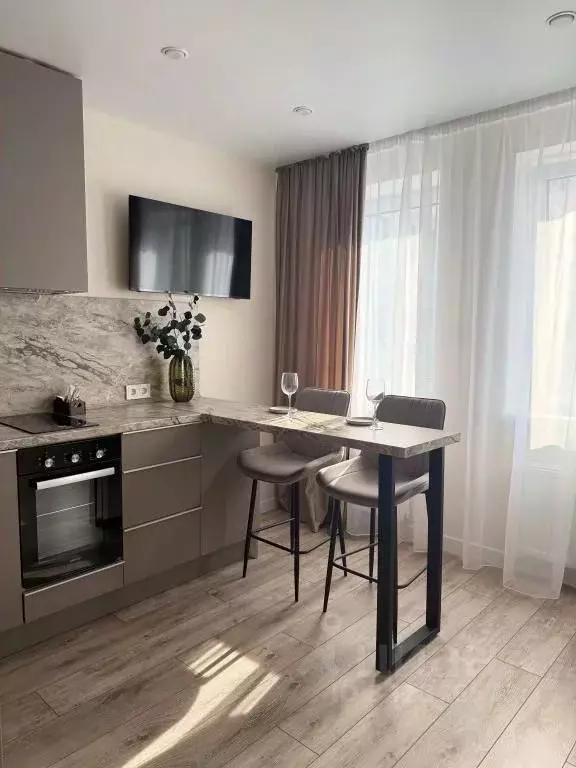 1-к кв. Тюменская область, Тюмень ул. Новоселов, 96 (28.0 м) - Фото 1