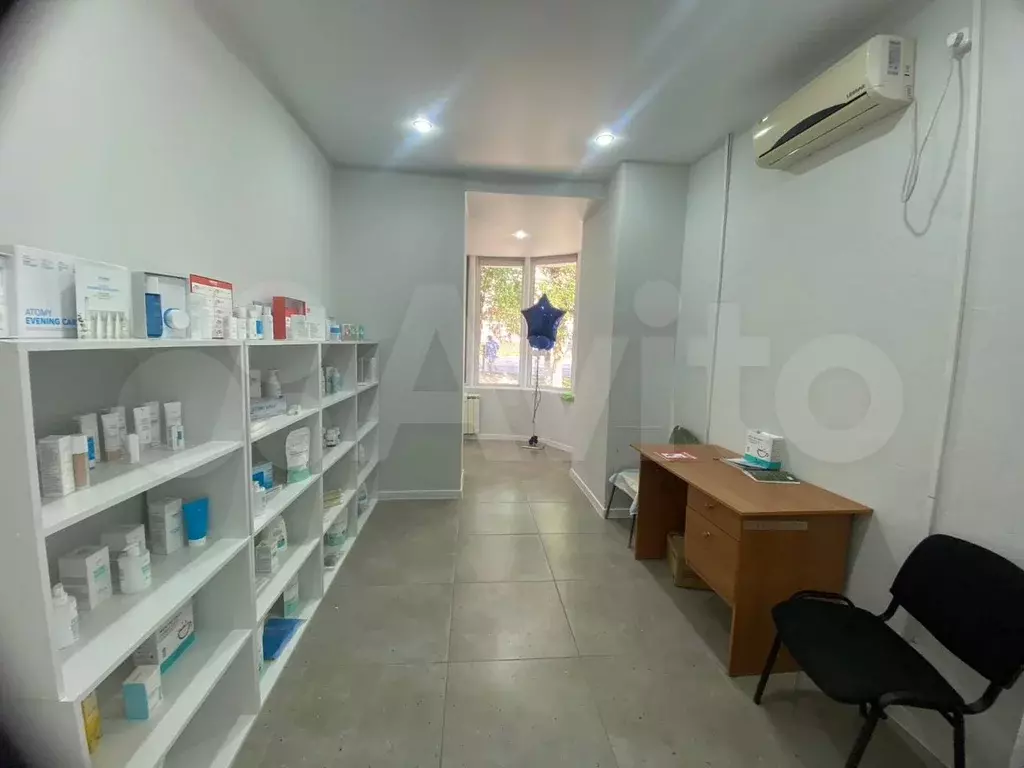 Офис на 1м этаже, 14 м - Фото 0