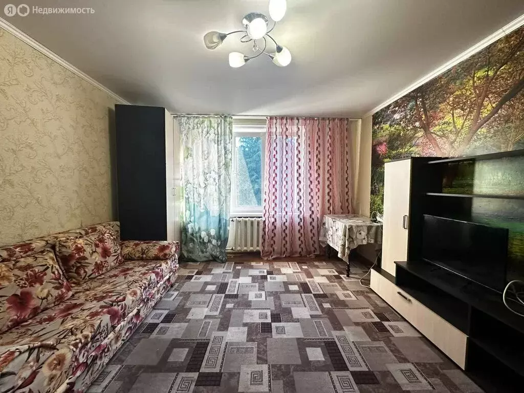 1-комнатная квартира: Набережные Челны, 3-й комплекс, 15 (35 м) - Фото 1