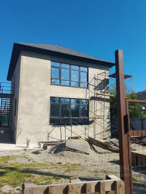 Дом в Краснодарский край, Геленджик городской округ, с. ... - Фото 1