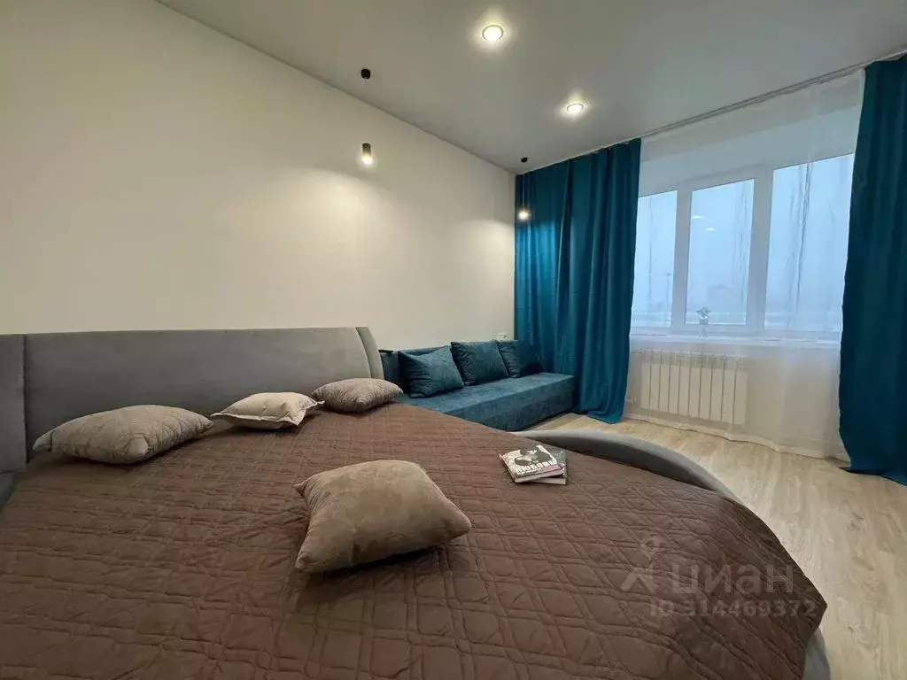 1-к кв. Татарстан, Казань Чистопольская ул., 62 (40.0 м) - Фото 0
