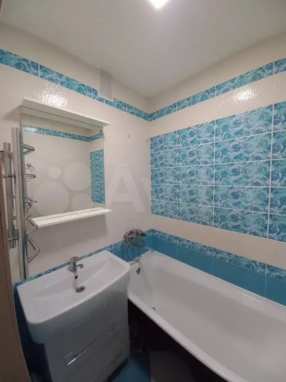 Комната 62,7 м в 3-к., 2/5 эт. - Фото 0