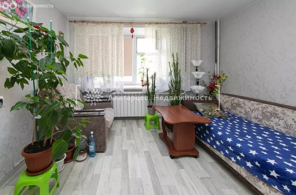 2-комнатная квартира: Томск, улица Мичурина, 6А (30 м) - Фото 1