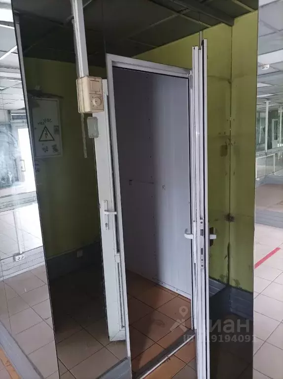 Помещение свободного назначения в Санкт-Петербург Кантемировская ул., ... - Фото 1