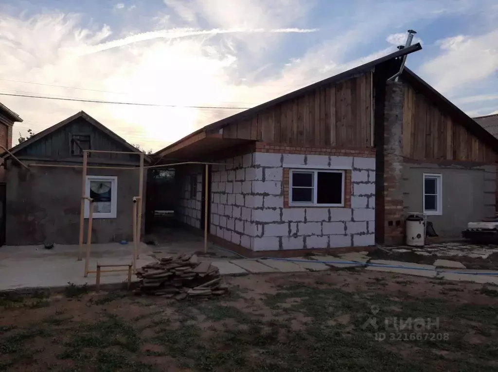 Дом в Ростовская область, Семикаракорск 17-й пер., 69 (60 м) - Фото 1