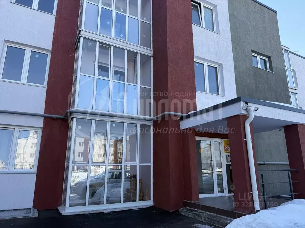 1-к кв. Курганская область, Курган Заозерный жилрайон, 16-й мкр, 12к2 ... - Фото 1