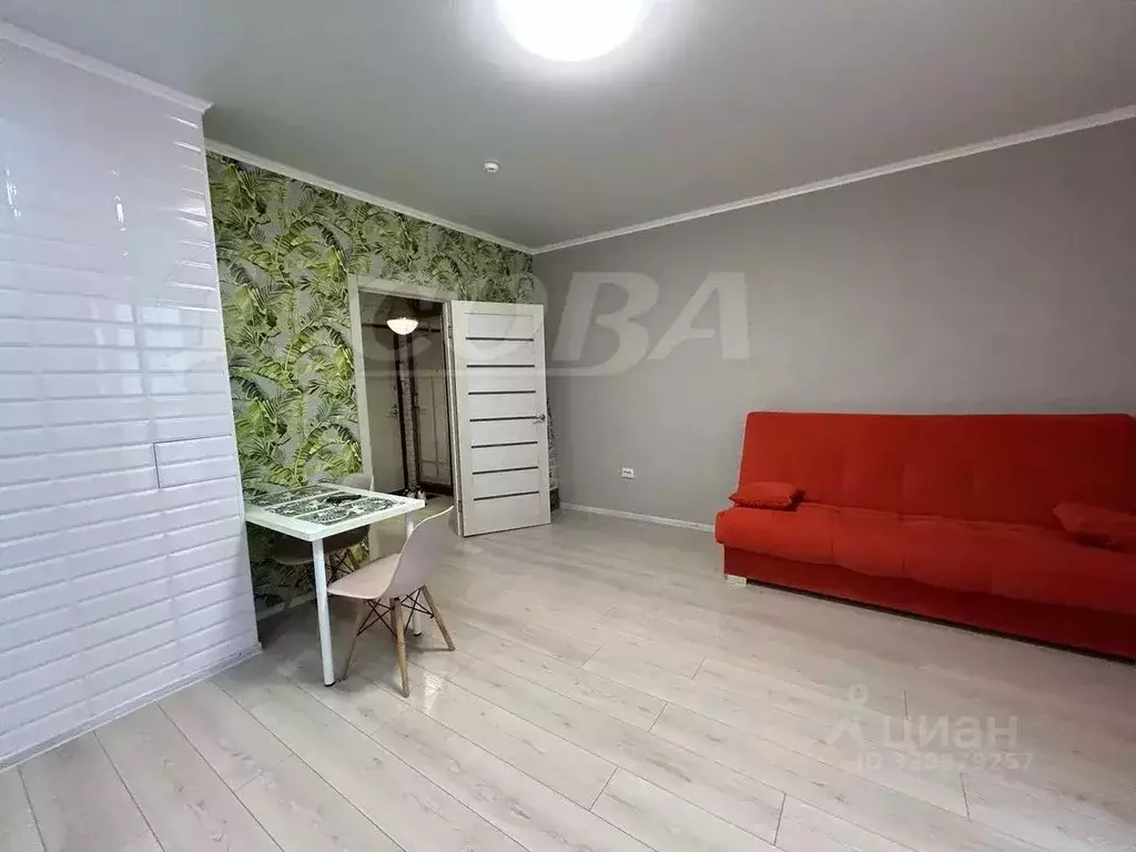 Студия Тюменская область, Тобольск 15-й мкр, 17 (30.0 м) - Фото 2