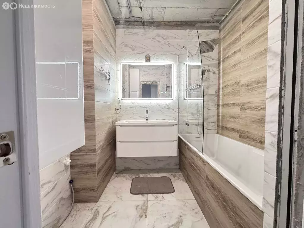 2-комнатная квартира: Ставрополь, улица Чапаева, 4/1Б (69 м) - Фото 1