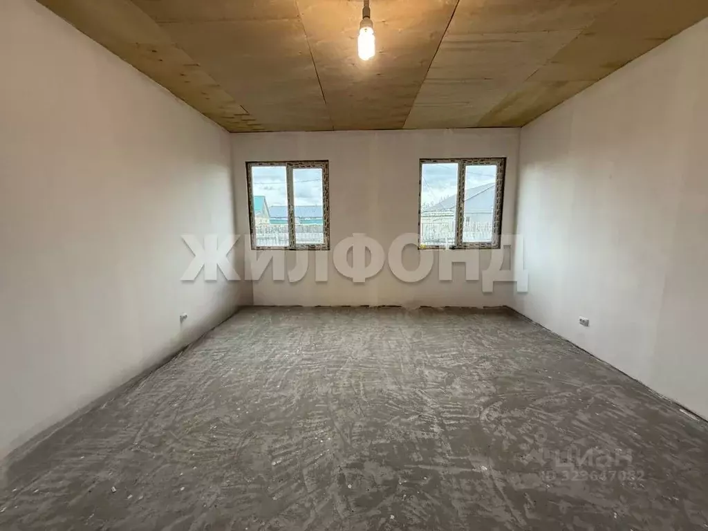 Дом в Новосибирская область, Коченево рп ул. Октябрьская (100 м) - Фото 2