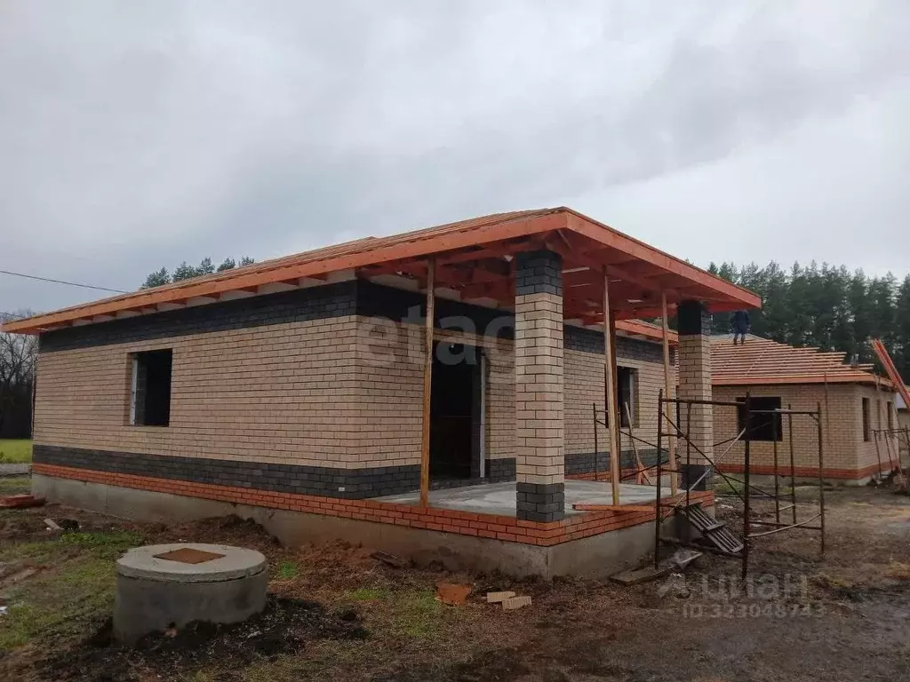 Дом в Башкортостан, Иглинский район, с. Акбердино ул. Марии Васильевой ... - Фото 1