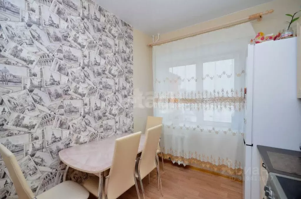 2-к кв. Новосибирская область, Бердск Черемушная ул., 53к1 (40.5 м) - Фото 0