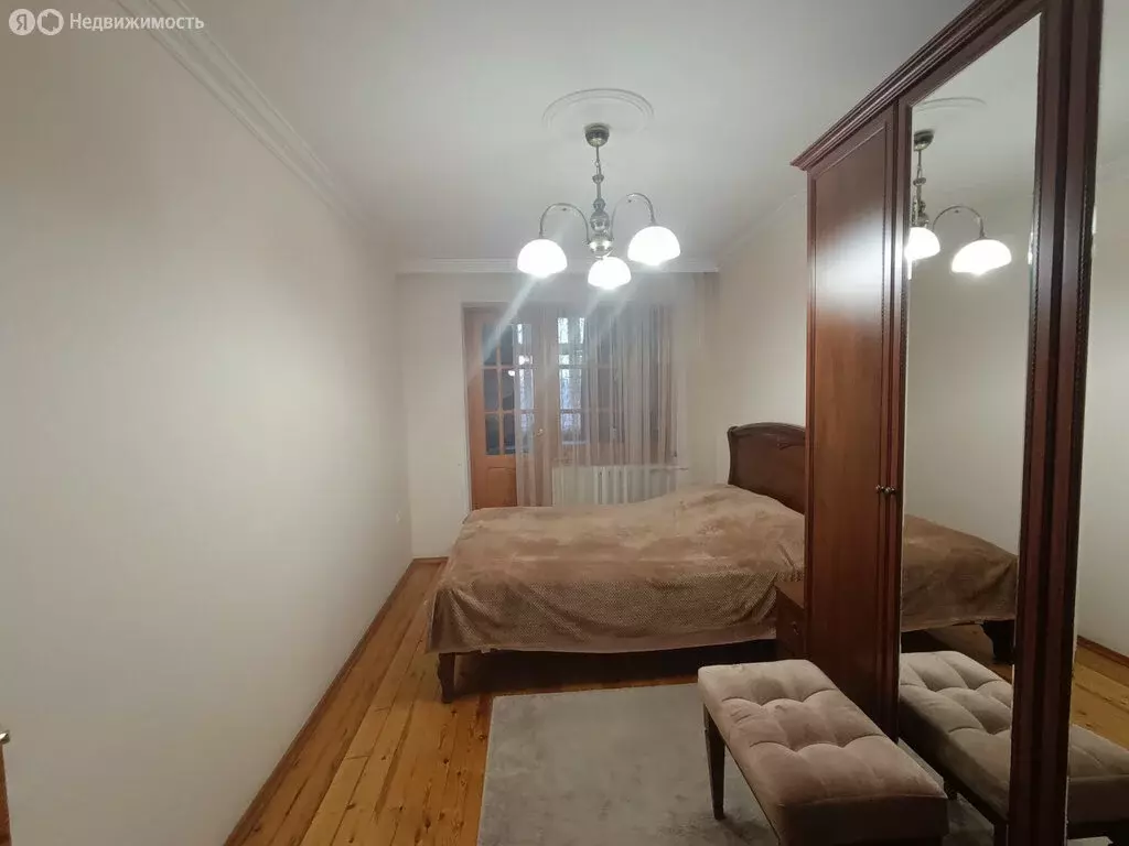 3-комнатная квартира: Владикавказ, проспект Коста, 225 (64.2 м) - Фото 1