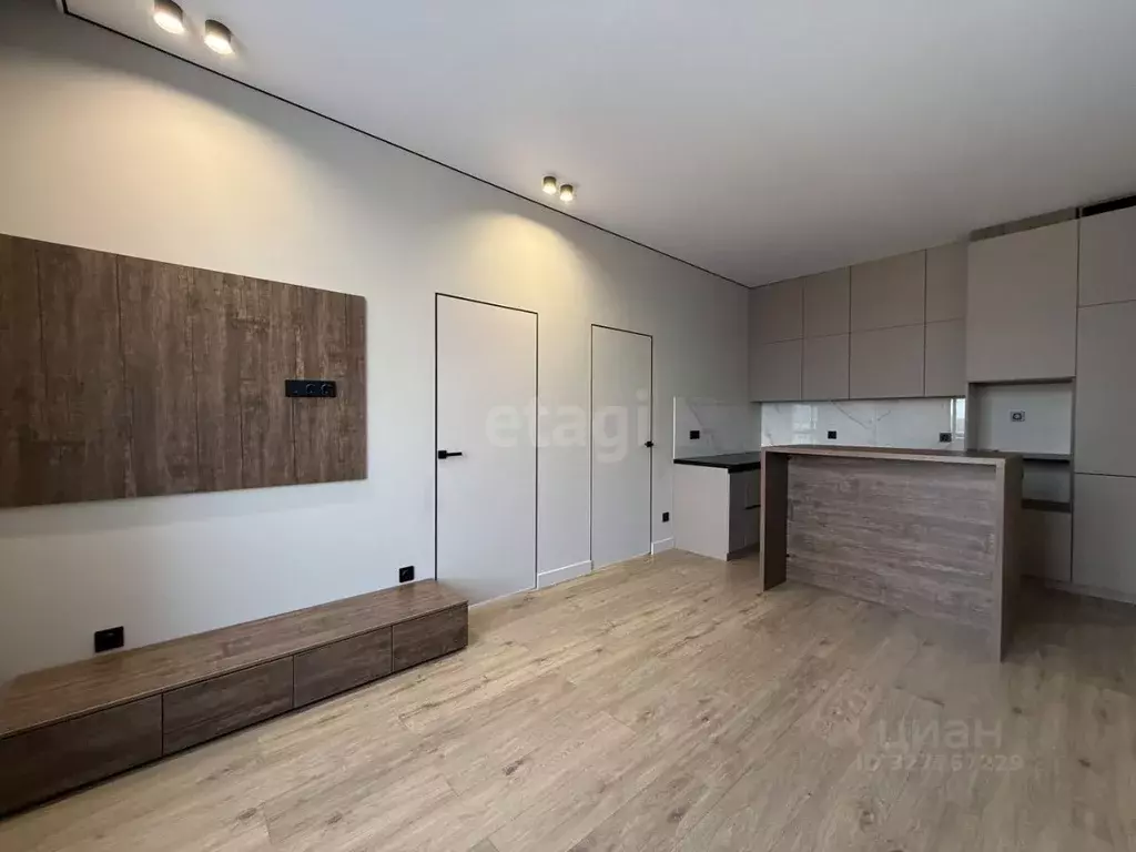 4-к кв. Кемеровская область, Кемерово ул. Дружбы, 28/7 (75.9 м) - Фото 1